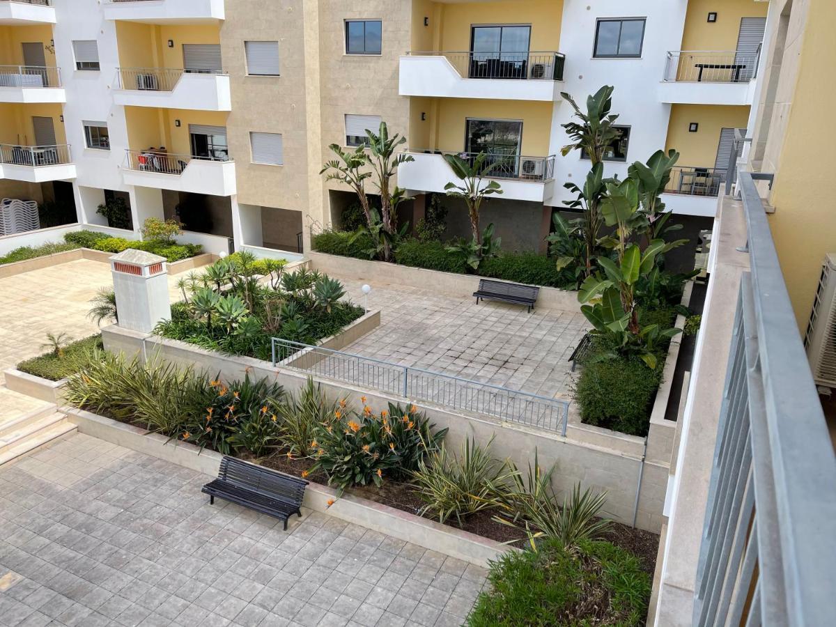 Lucas House 3 - Garden Apartment 라고스 외부 사진